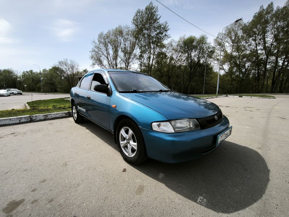 Продам Mazda 323