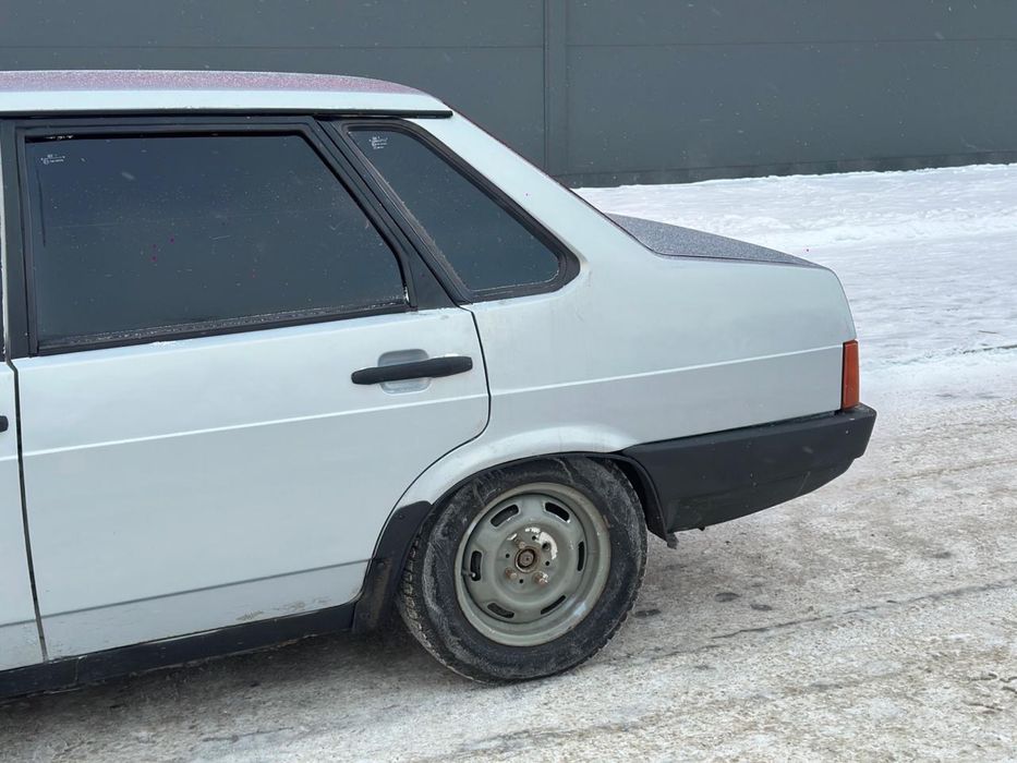 Продам ваз 21099