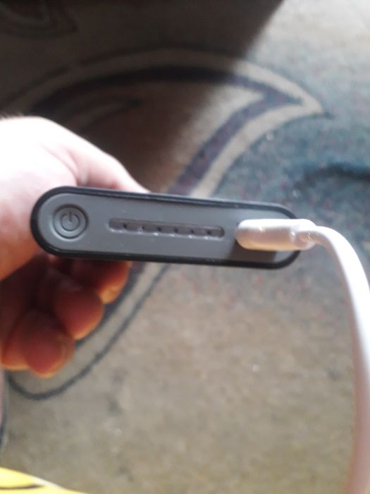 Power bank bateria externa cu 10.000mah doar 55 lei