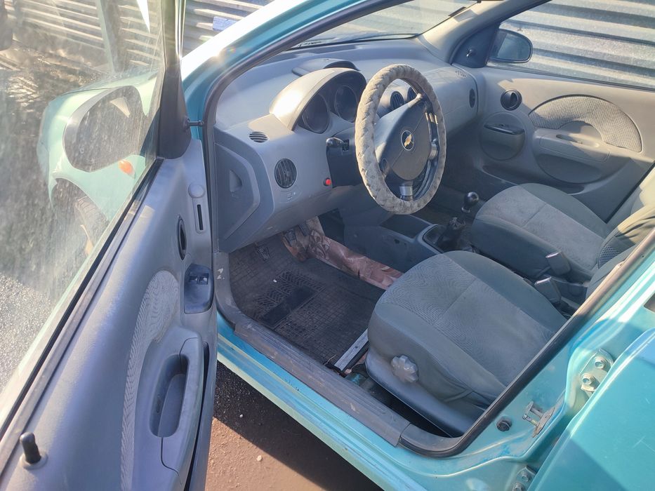 Шевроле авео 2005 года