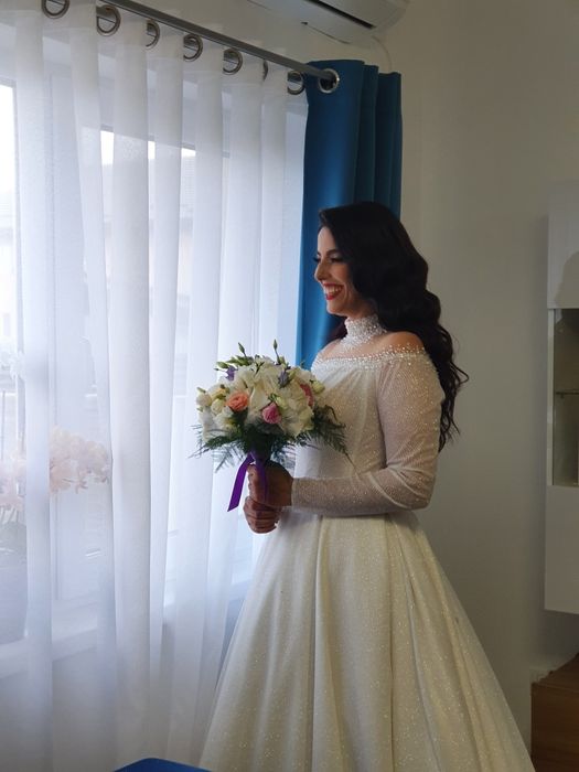Rochie mireasa de la "Just bride"