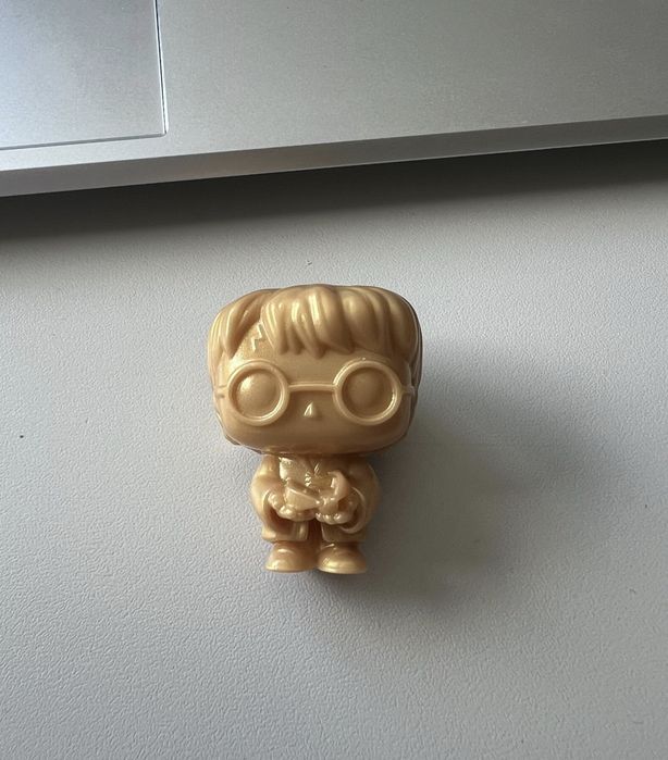 Figurina rara de colectie Harry Potter gold