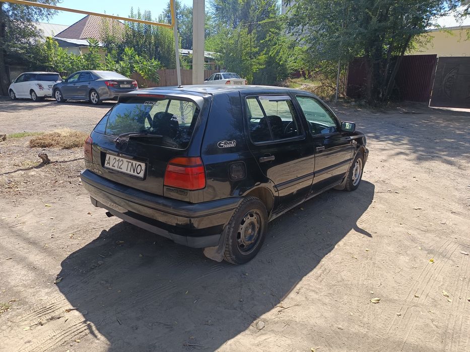 Продам гольф 3 ПРАВЫЙ РУЛЬ