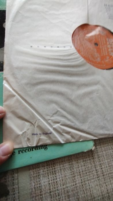 Ретро плочи от Англия