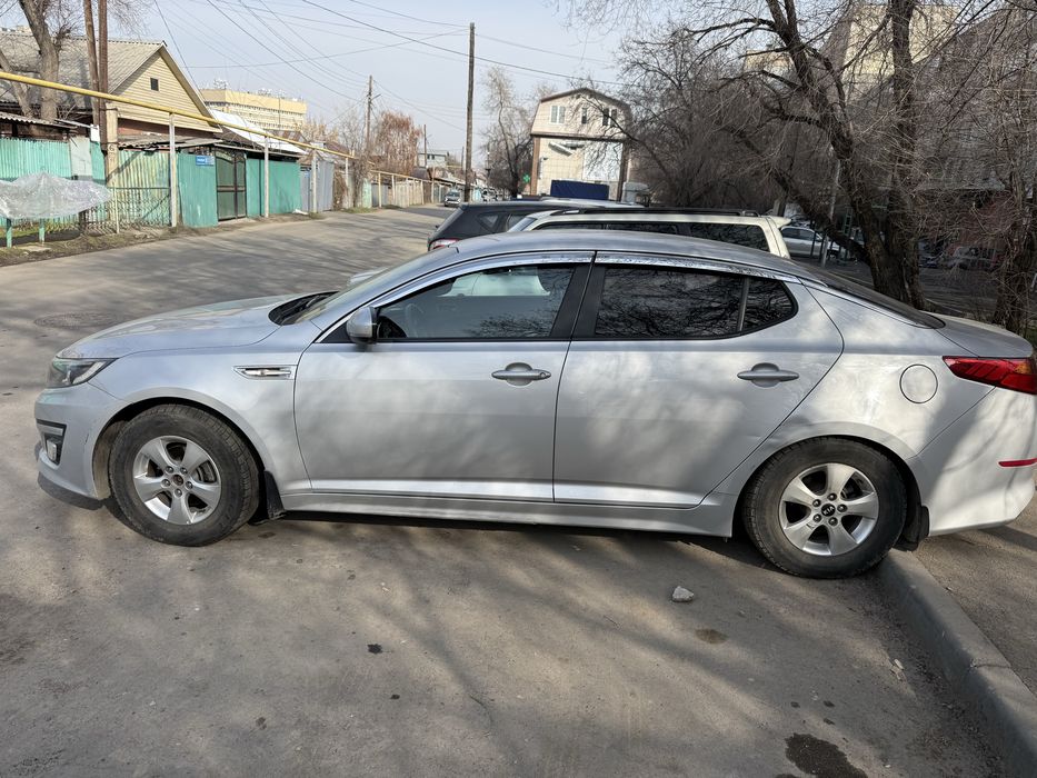 Продам KIA k5 в хорошем состоянии