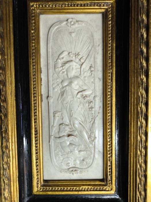 Продавам оригинален мраморен релеф на съня и смъртта Уилям Уайон