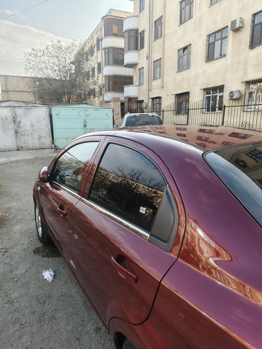 Nexia3 ravon.  2020 yil, bordo rang, yaxshi holatda sotiladi