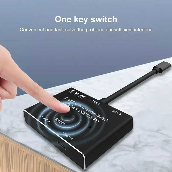 Comutator Switch  USB C,bidirecțional KVM 8K-60Hz,10Gbps,incarcare100W