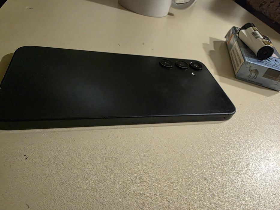 Samsung galaxy A16 black