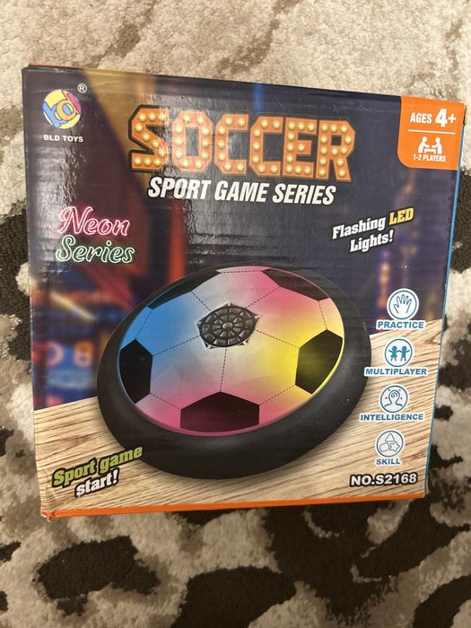 Minge de fotbal cu jet de aer si lumini