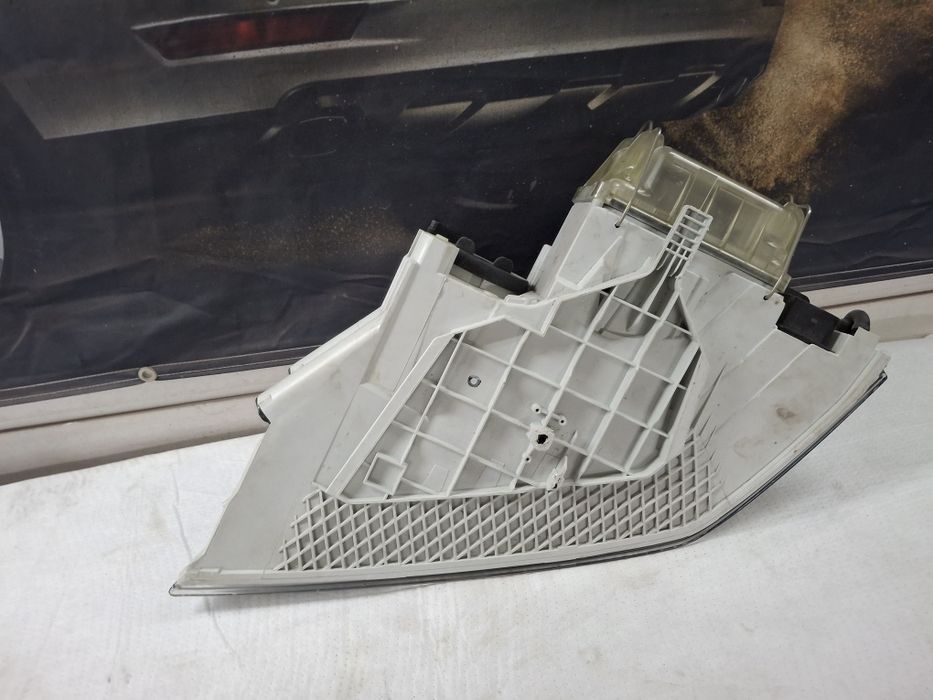 Far dreapta halogen Skoda Octavia 2