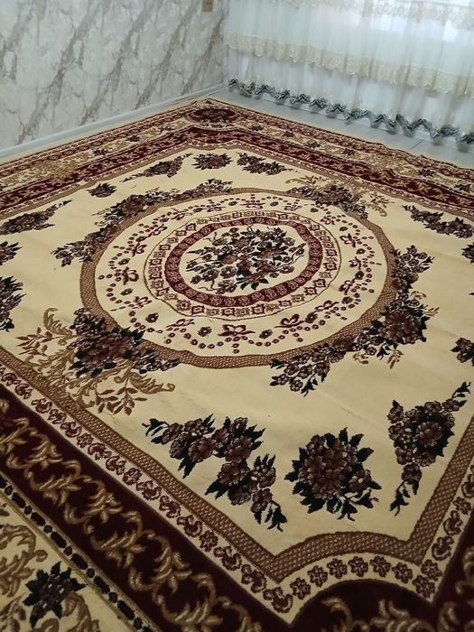 Продаётся ковер
длина 6 м
ширина 3 м
новый, не использовался
цена: 3 м