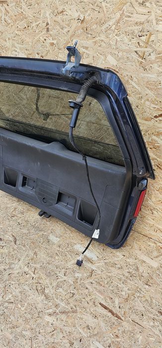 Haion Volkswagen Passat B7 Original Complet cod Culoare  LH5X = LD5Q  Fără rugină  prețul din Rm-Vâlcea