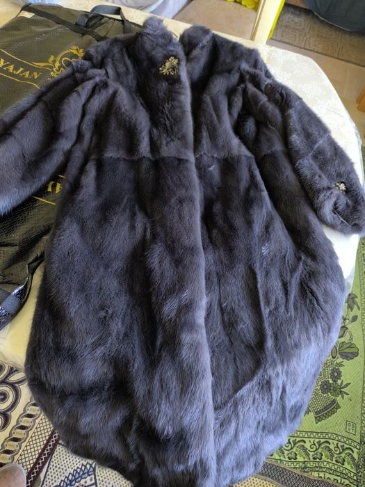 Продается шуба б/у ,состояние хорошое