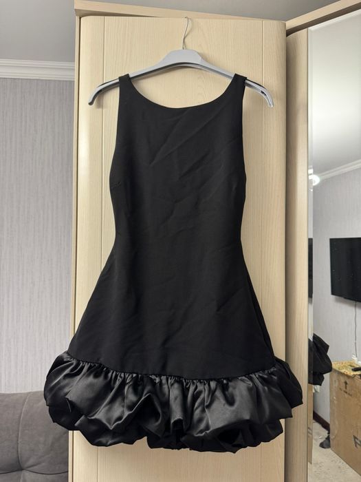 Продаётся платье