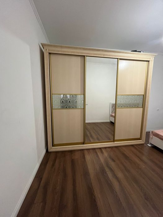 Шкаф купе большой