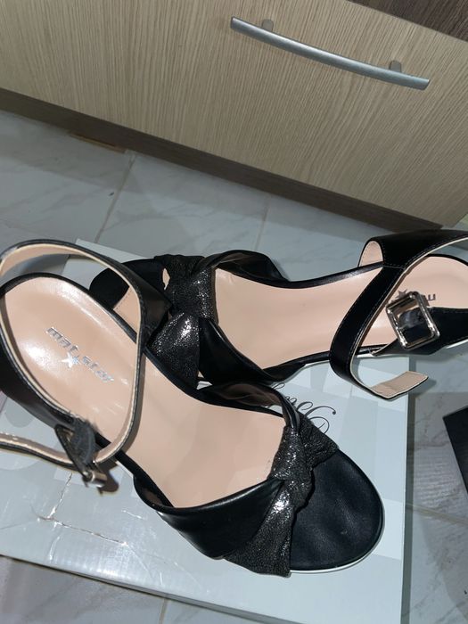 Сандали 39 размер