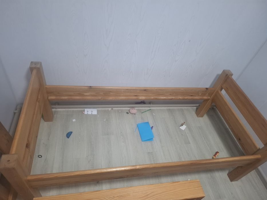 Двух ярусная кровать