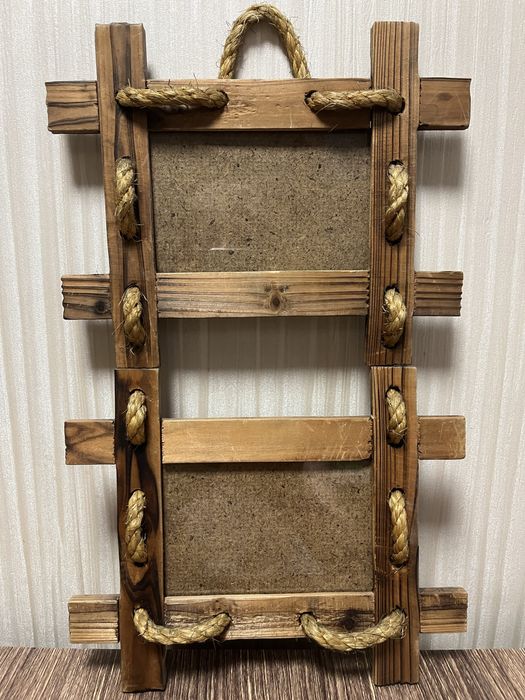 Продам рамки для фотографий, вазу.