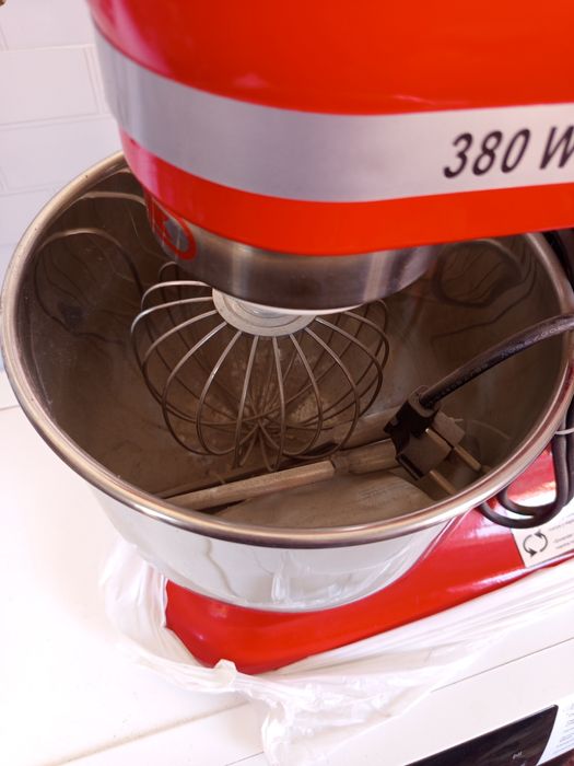 Миксер для торта