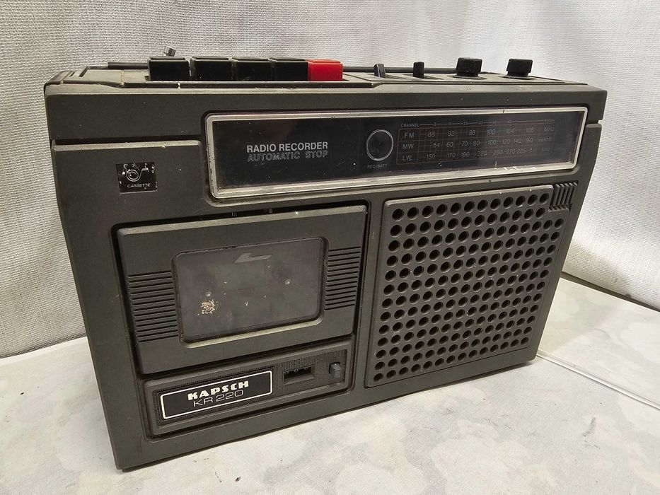 Defect Radio casetofon vintage Kapsch KR 220A