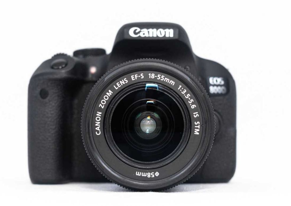 Canon EOS 800D - kit cu obiectiv 18-55mm - 24.000 de cadre - Aparat foto DSLR
