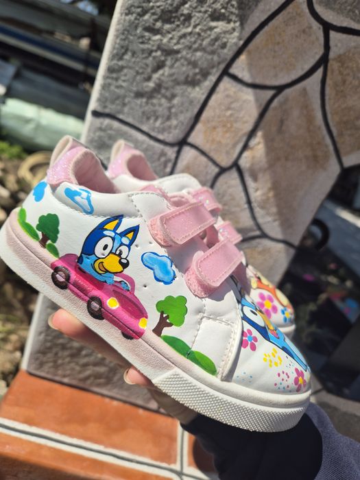 Ръчно рисувани детски кецове