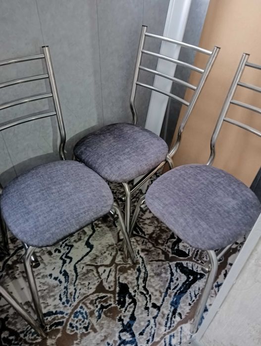 Стулья новые 6 шт