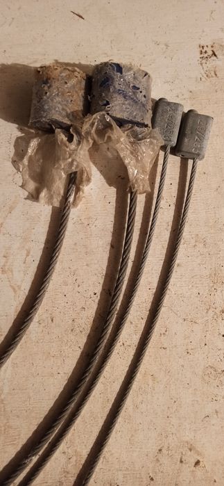 Пломба  тросовая