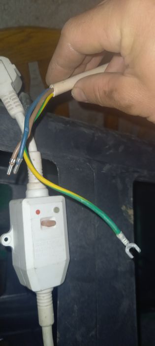 Шнур с Узо для электронагревателя