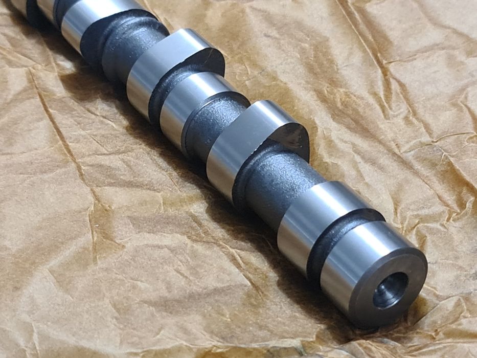 4D56 .Распредвал