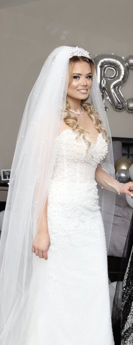 Vand rochie de mireasa !