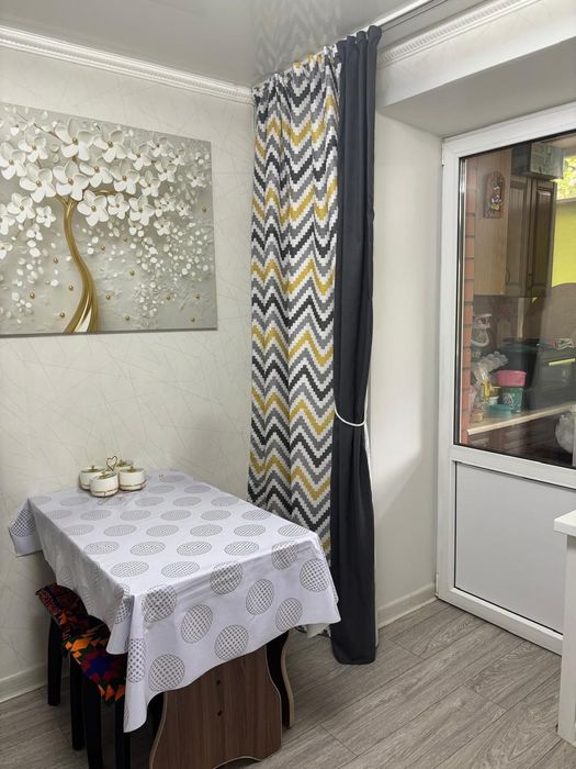 Продам 2 ком квартиру