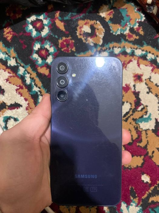 Telefon xolati tiniq Samsung A15 pamiti 128