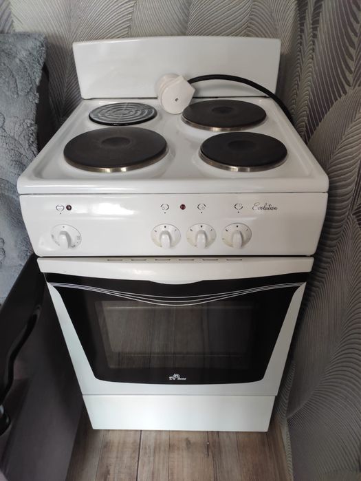 Продам электро плиту