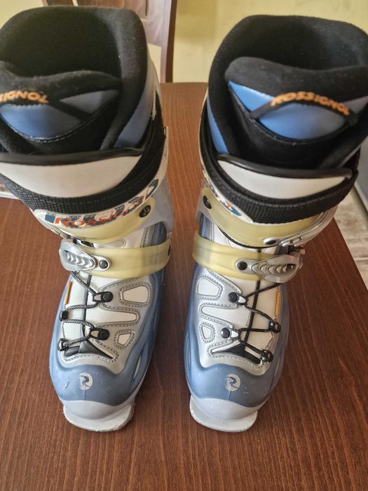 ски обувки Rossignol