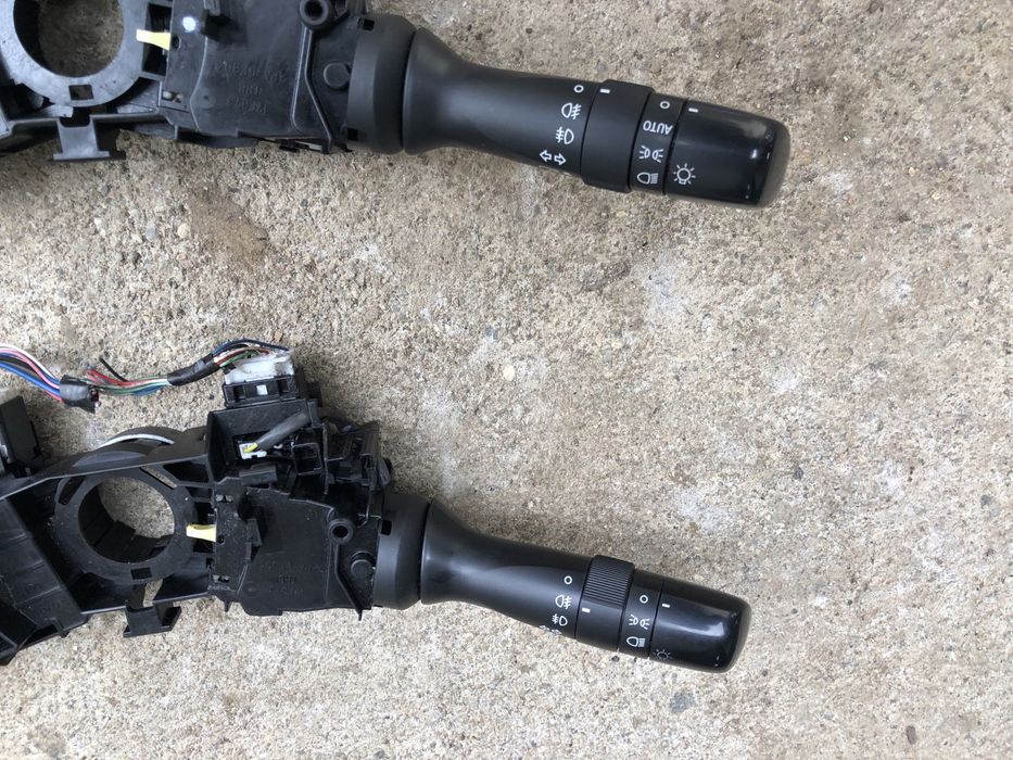 Ключ за фарове и чистачки на Тойота Версо/Toyota verso 2009–2012г