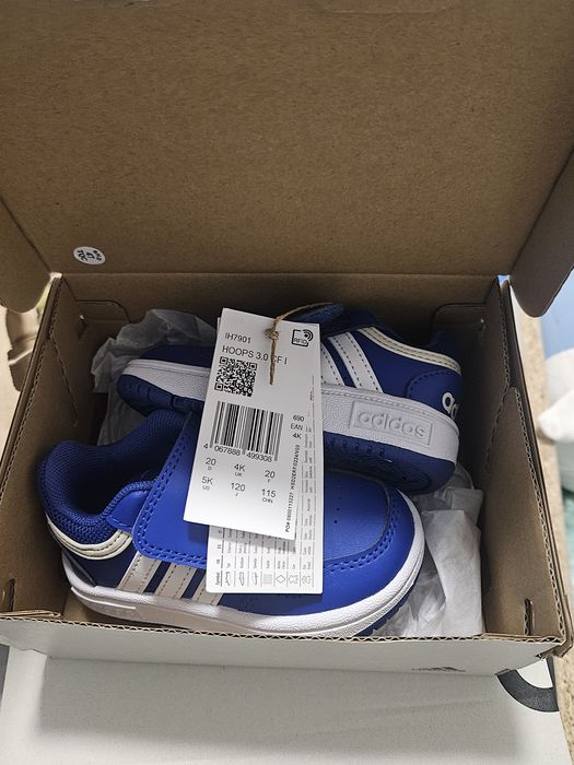 Adidaşi bebe Adidas nr 20 noi
