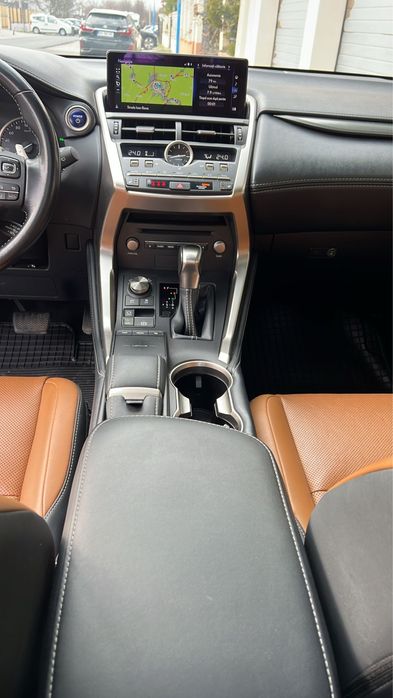 Lexus NX 300h hybrid