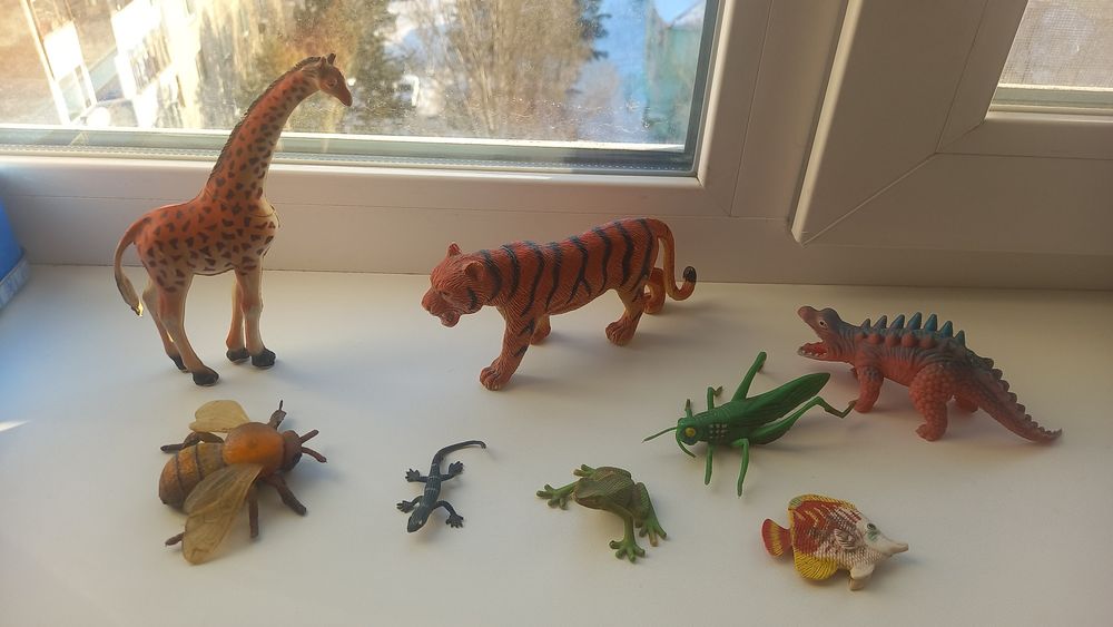 Продам детские игрушки