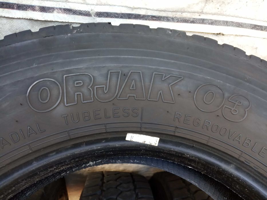 2 Тежкотоварни гуми задна шарка 215/75R17.5 SAVA ORJAK 03 126/124M M+S