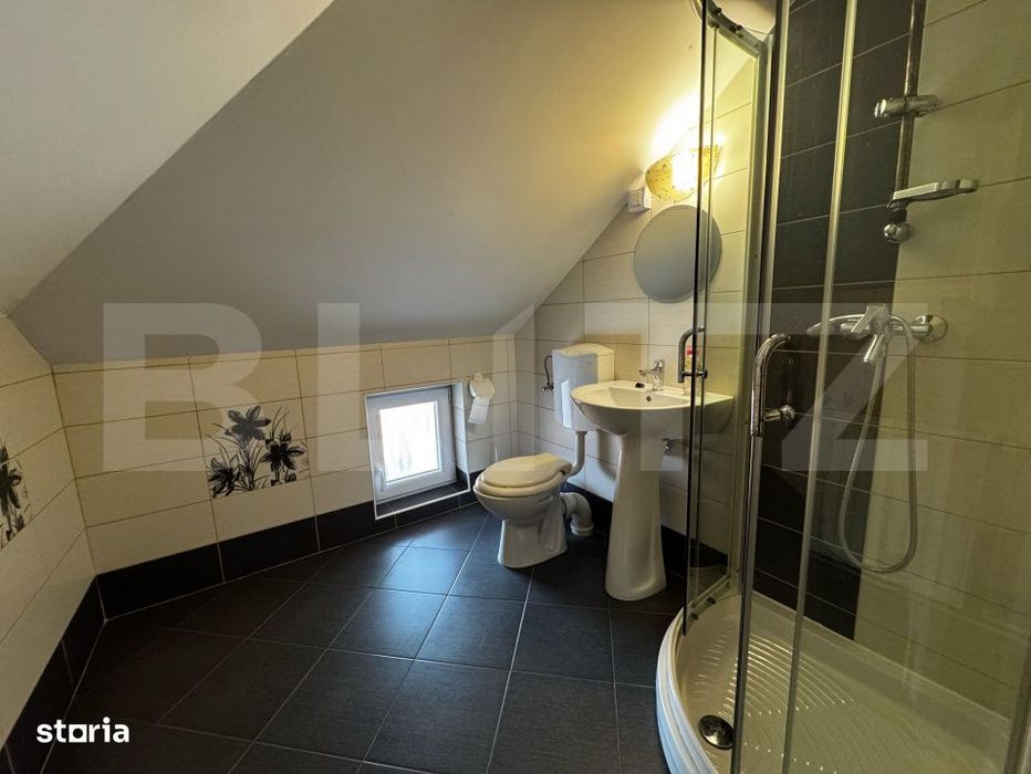 Apartament de vanzare cu 4 camere, 145 mp,  zona Anghel Saligny