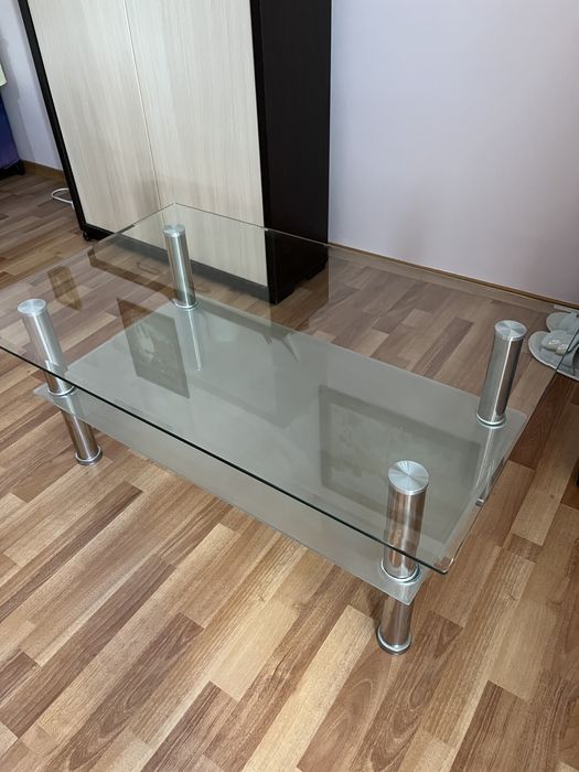 Холна маса стъклена