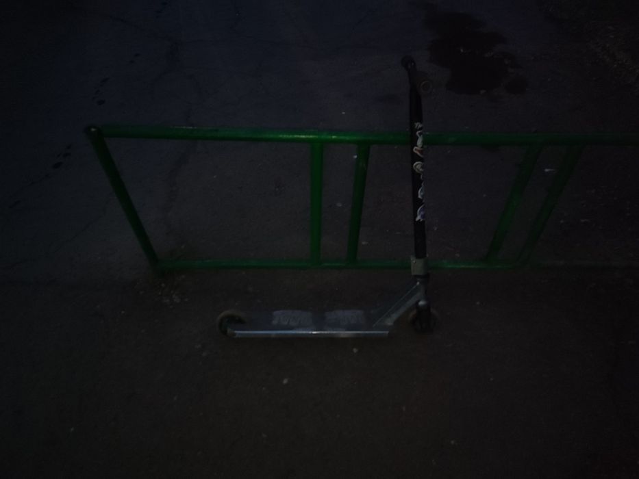 трюковой самокат