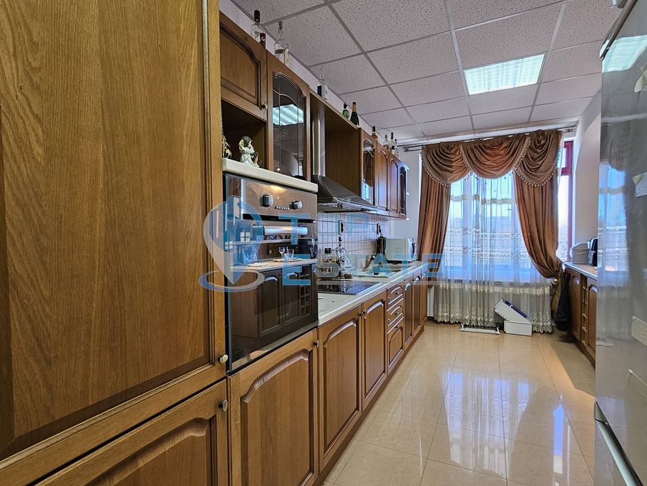 Продава се Къща в Лясковец - 496 кв.м за 505 €/кв.м - Снимка #6