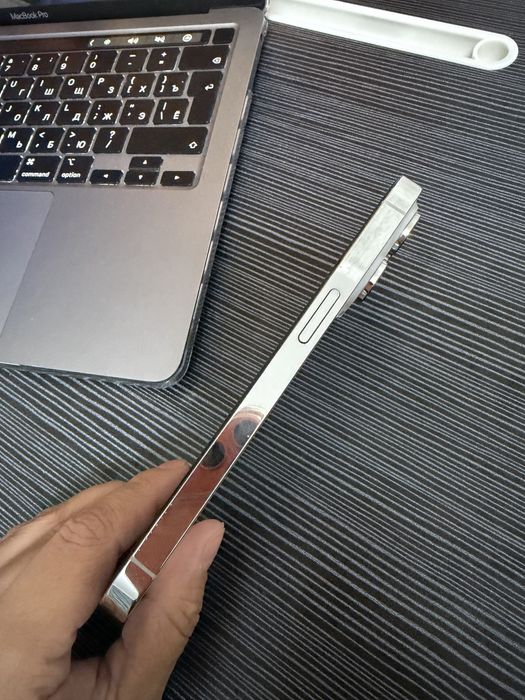 Продам iphone 14 pro 256гб акб 80% в идеале 10/10