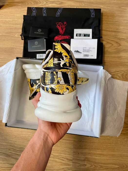 !! Reducere !! Adidasii/Sneakers Versace Chain Reaction