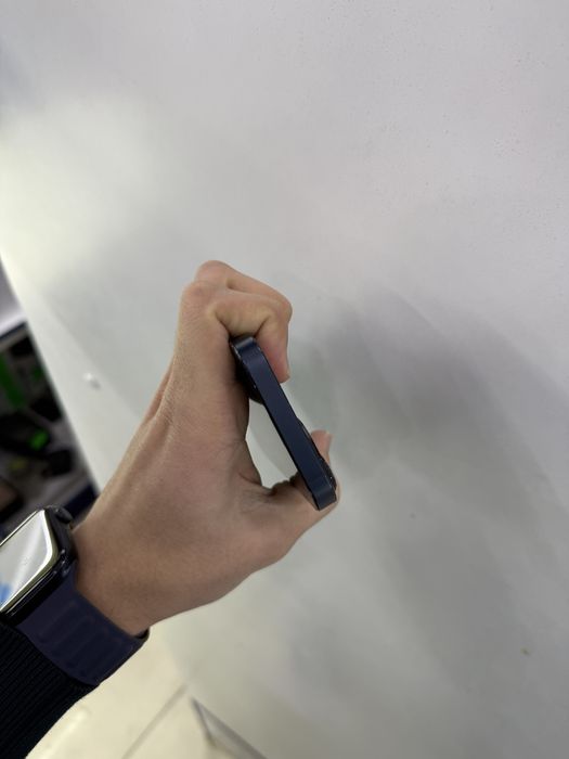 Iphone 13 mini 128 srocna