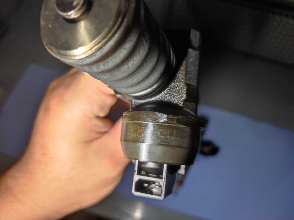 Injector injectoare volkswagen vw 2.0 BMP BMM 038130073bq CU 038130073