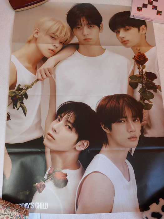 Album kpop TXT- Minisode 1: Blue Hour AR version + Poster